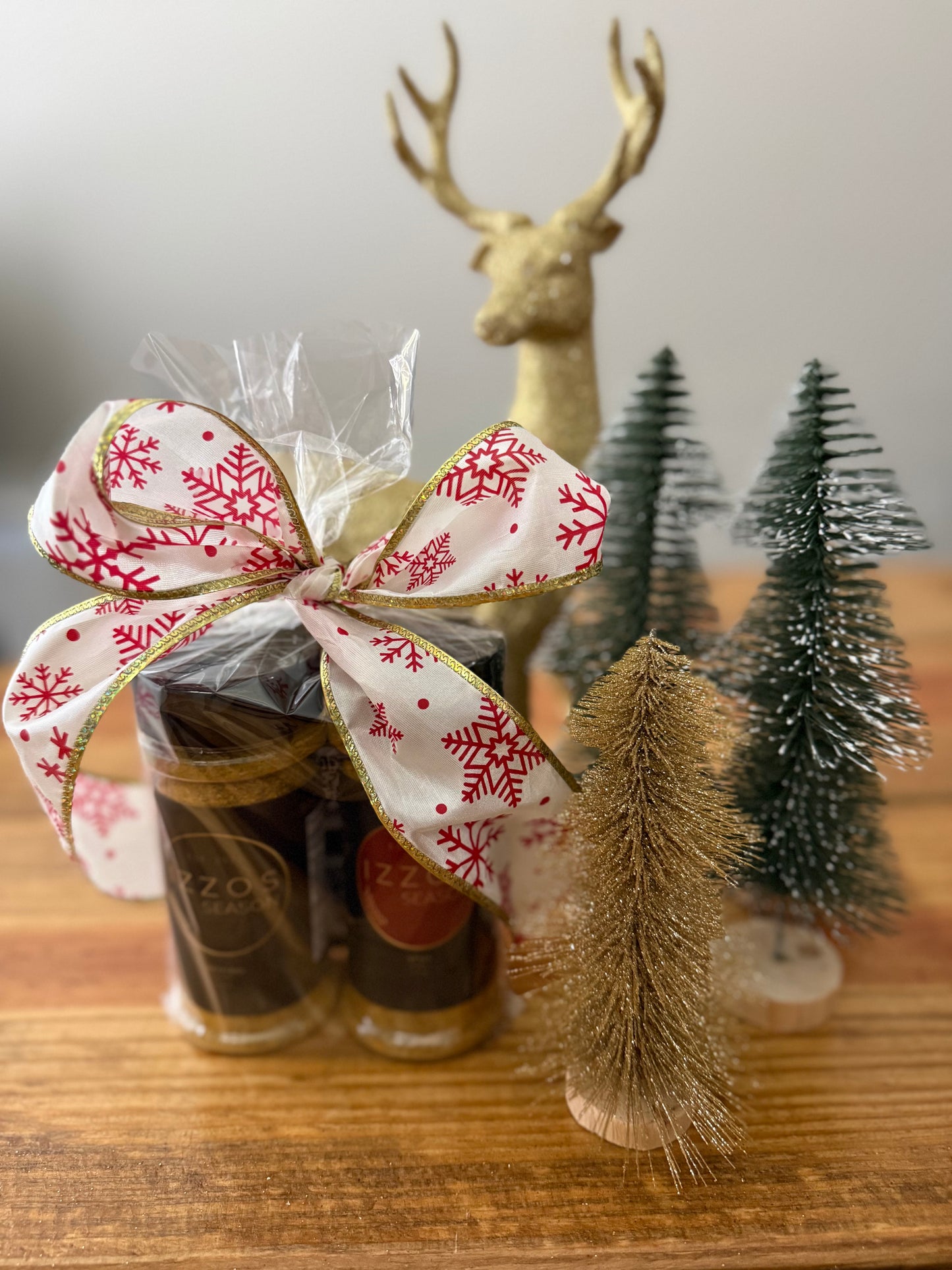 Izzos Season All Purpose Food Seasoning 2-Bottle CHRISTMAS THEMED Gift Sets